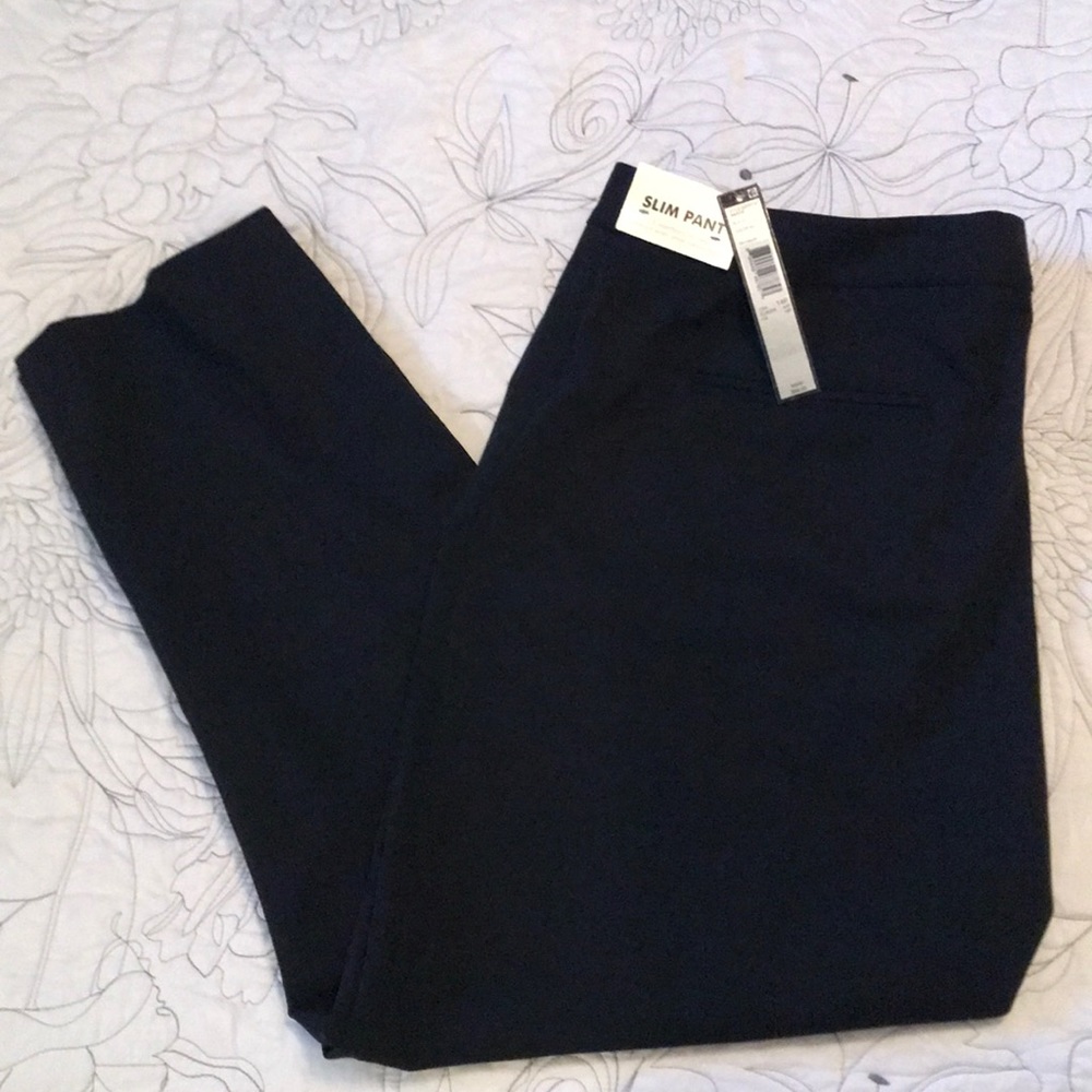 NWT Tahari Slim Pants